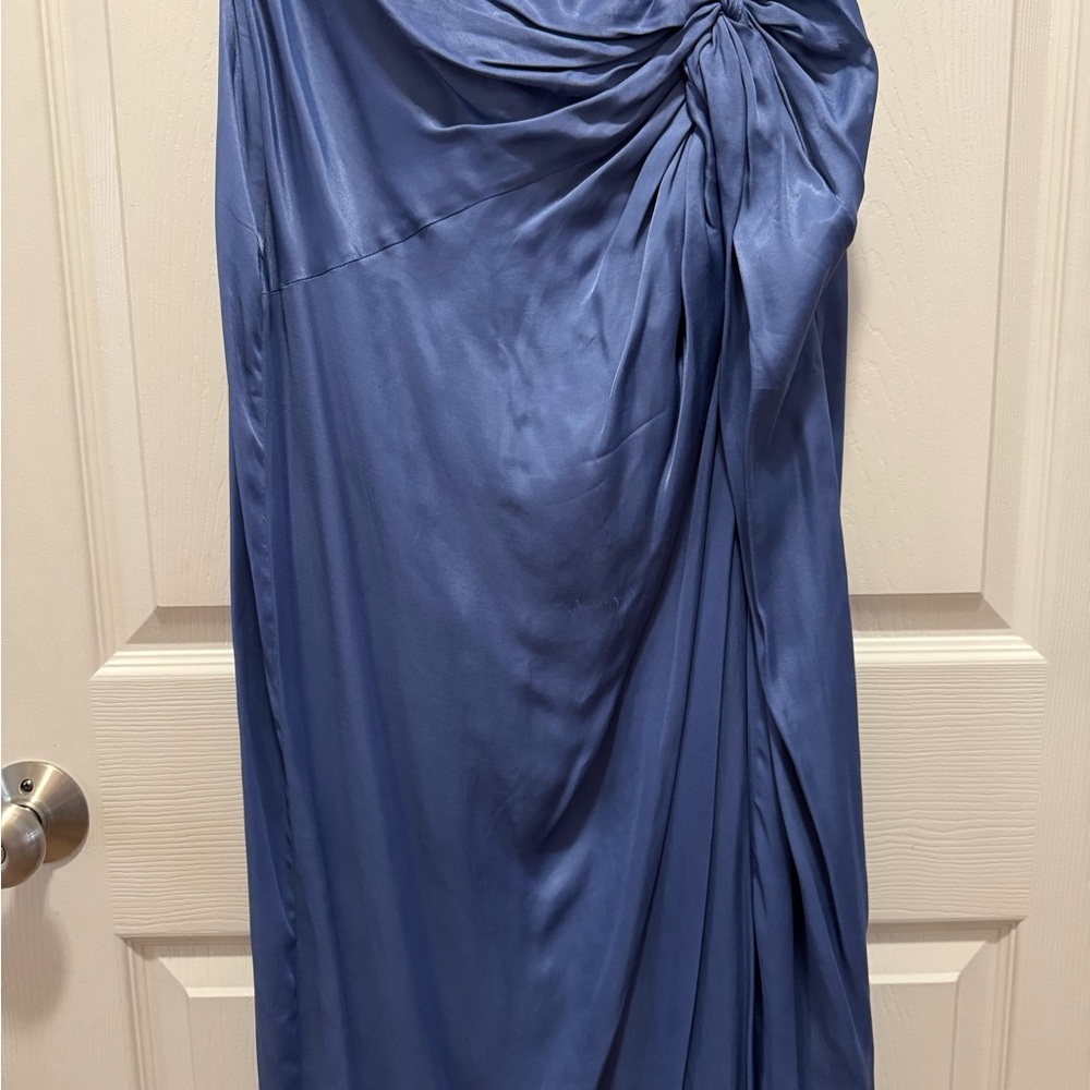 Zara skirt with side rushe.